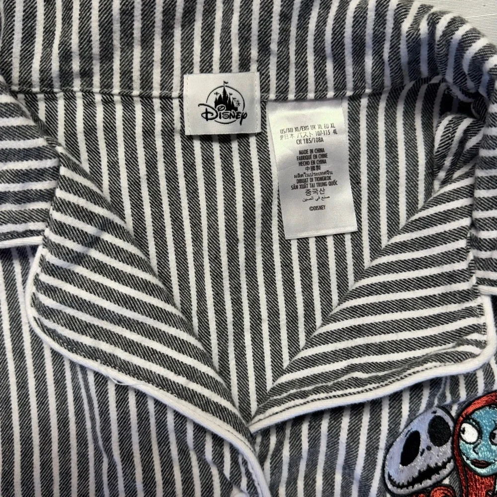 Disney Nightmare Before Christmas Striped Button‎ Down Sleep Shirt XL - Picture 3 of 7